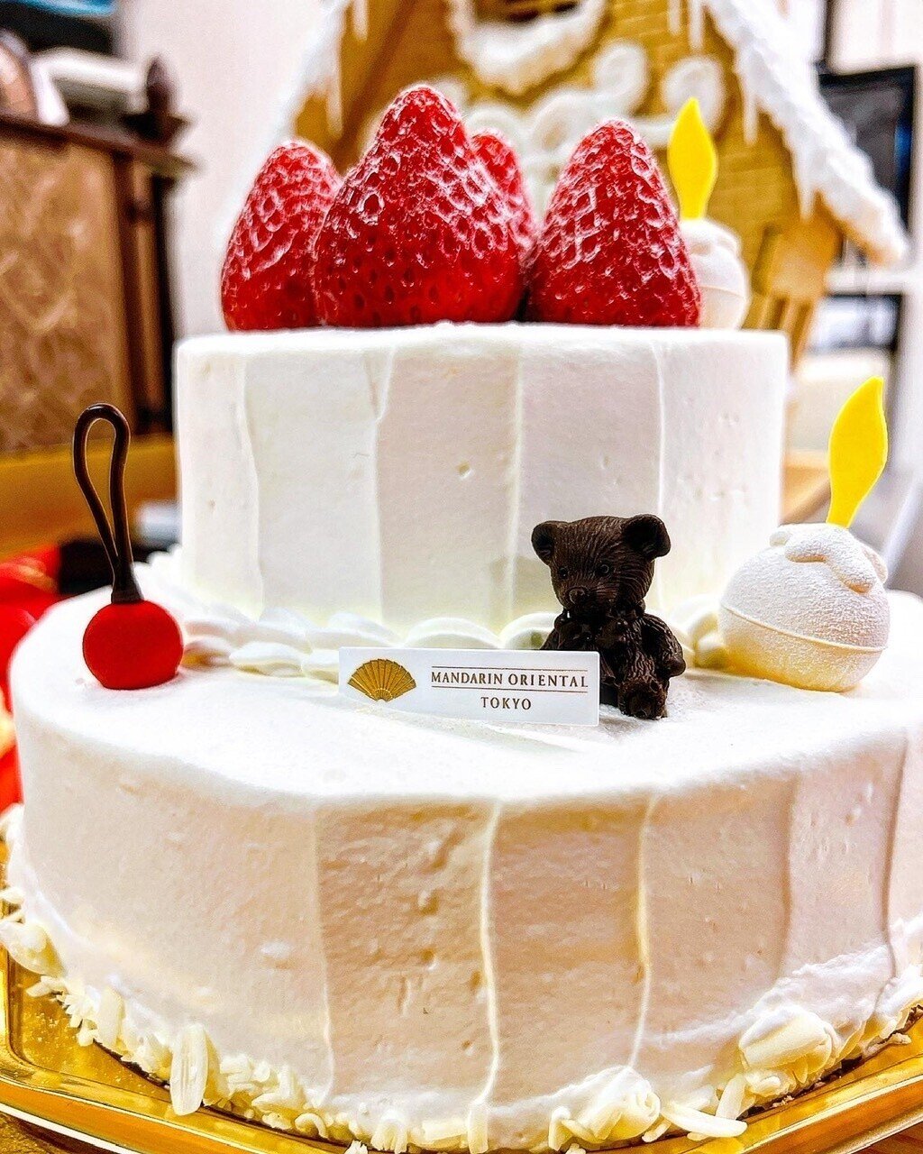 三越前 2段重ね 日本橋千疋屋総本店とマンダリンオリエンタルの崇高コラボケーキ いなつち 稲田智 Note