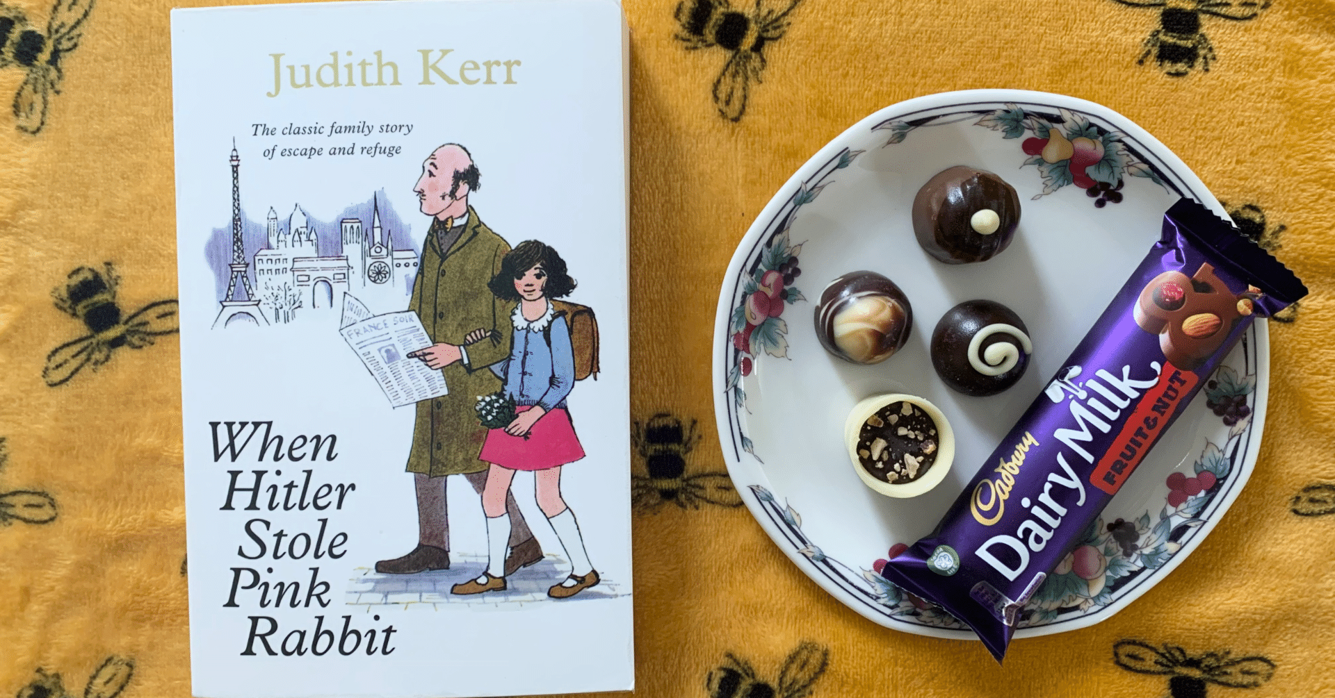 お茶の時間に来たトラ などの名作で有名な絵本作家ジュディス カーによる自伝的小説 Aya S Books Note お茶の時間に来たトラ などの名作で有名な絵本作家ジュディス カーによる自伝的小説 Aya S Books Note