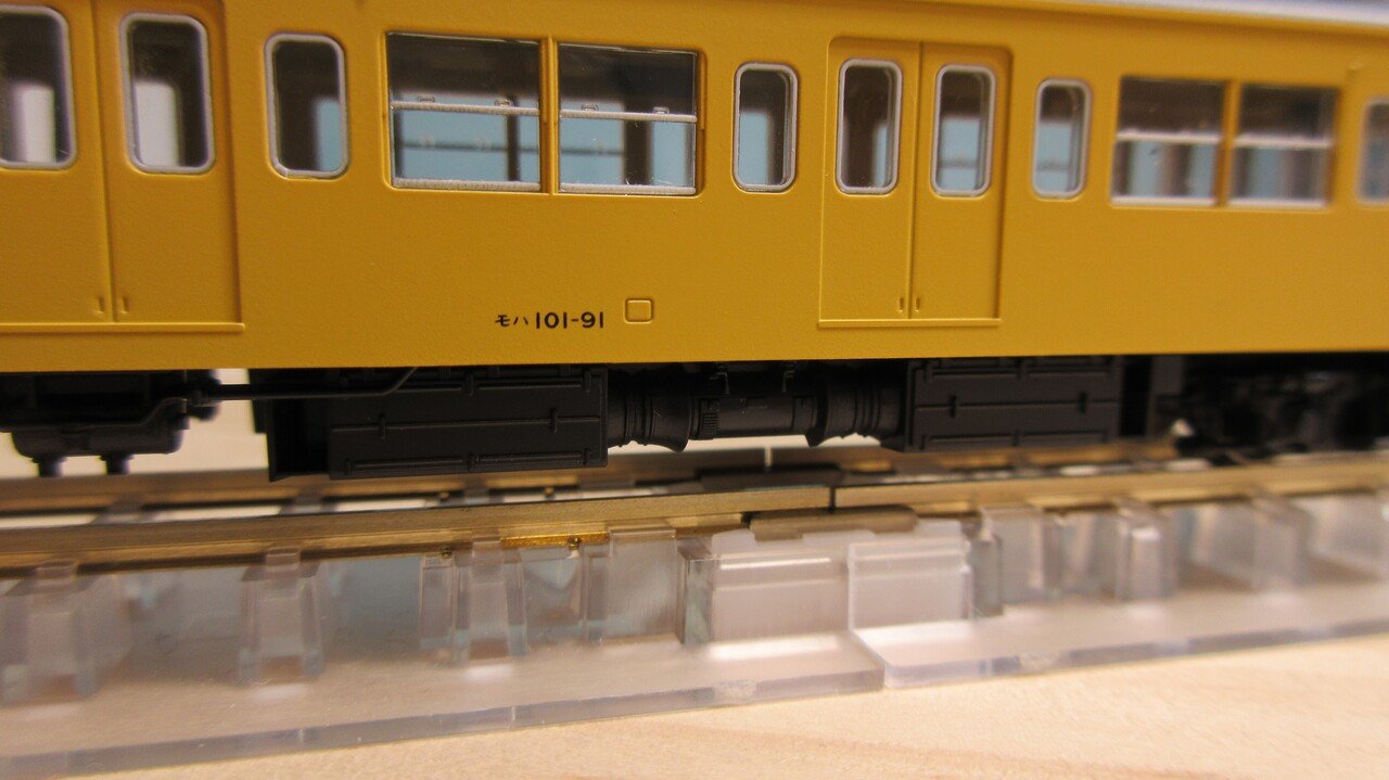 KATO 10-255 101系 総武緩行線色 6両基本セットが入線しました