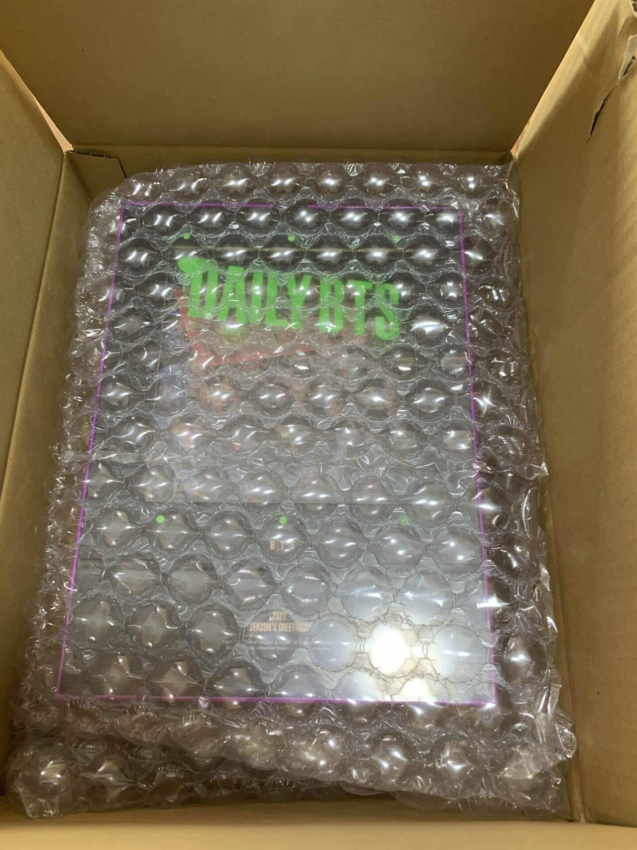 BTS：2022 SEASON'S GREETINGSが届きました✨｜T-Crown