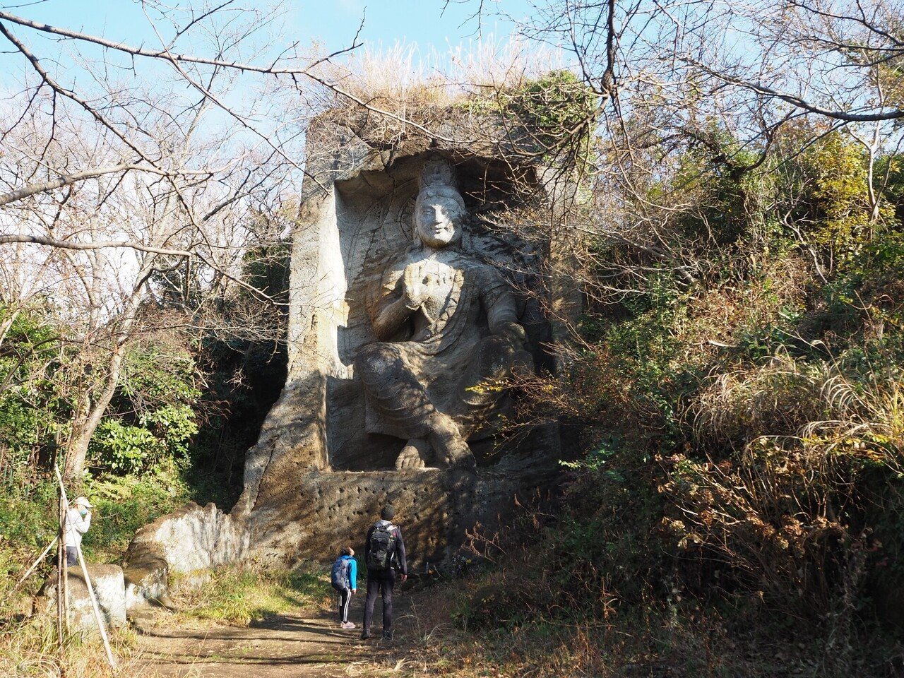 冬の横須賀女子旅（鷹取山磨崖仏）①｜sumire