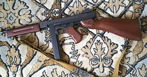 動作確認済ケース付トンプソンサブマシンガンCALIBER.45 M1A1