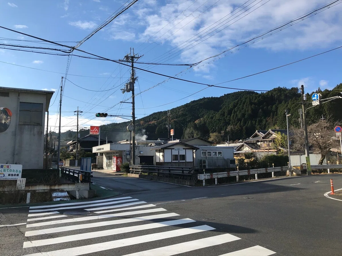柳生交差点_柳生街道