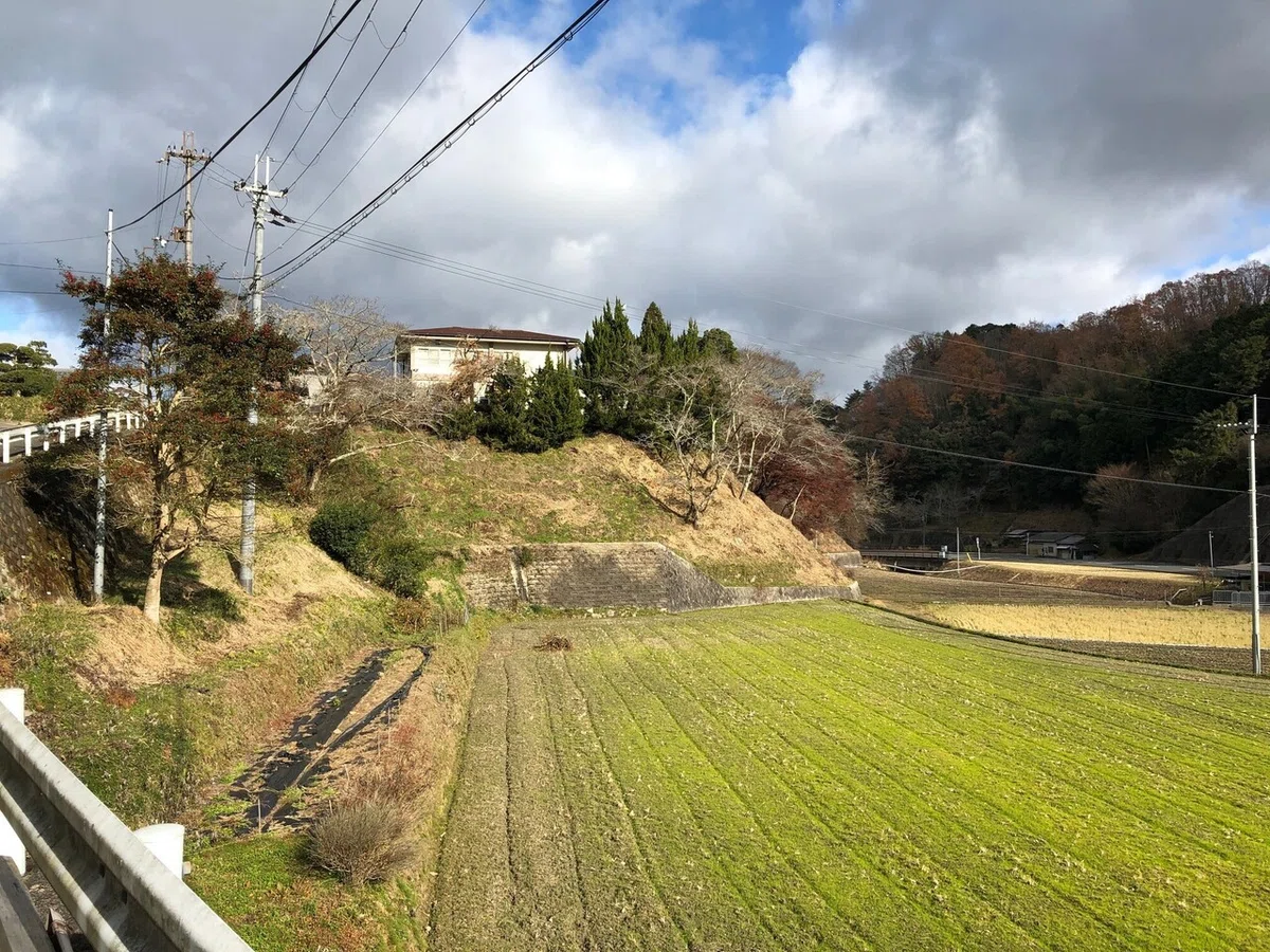 柳生藩陣屋跡高低差_柳生街道