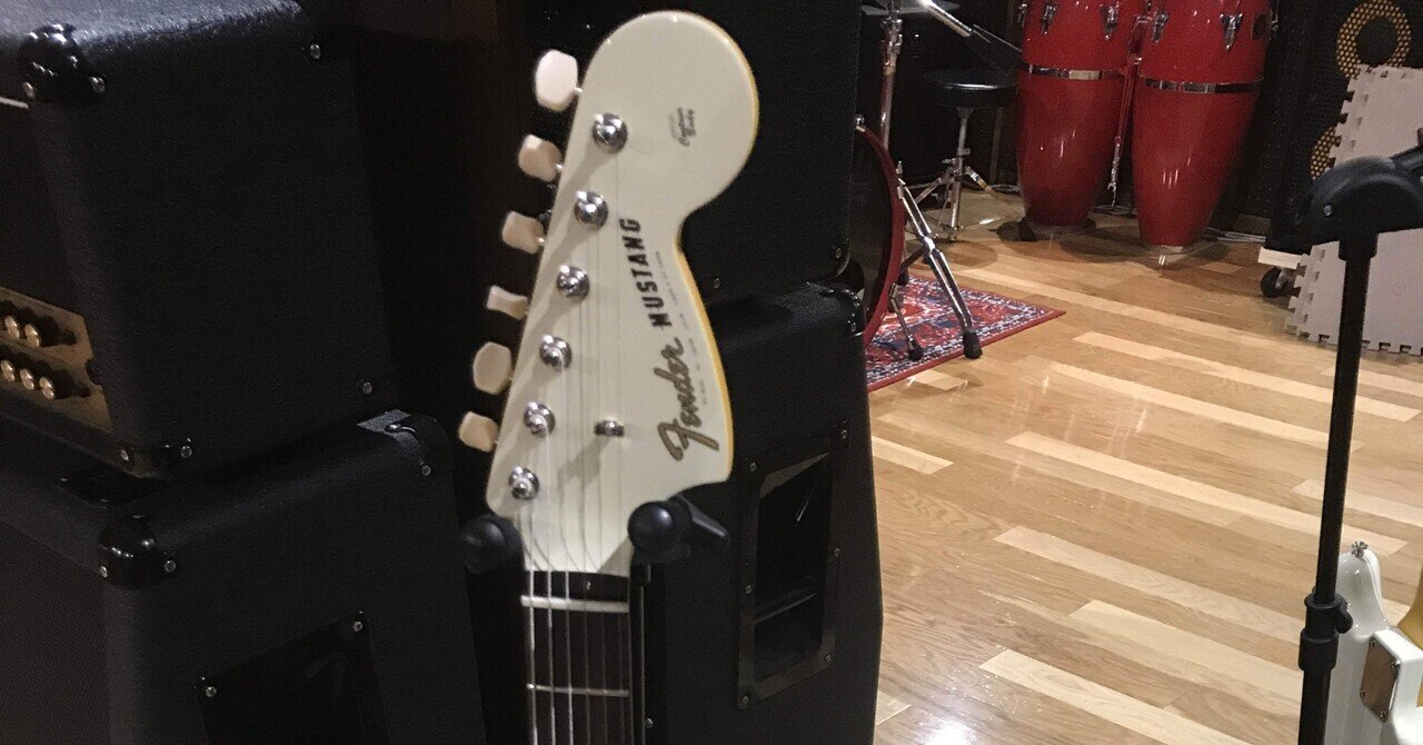 一番人気物 Fender Japan Mustang 気絶ムス 改造 Char ギター