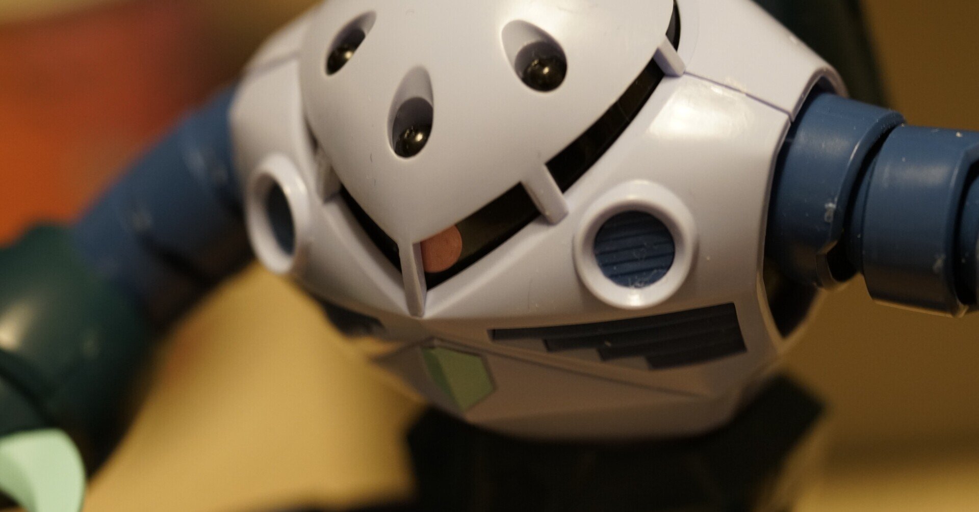 今年ガンダムデビューからの量産型ズゴック｜Hitomi Nishiyama 西山瞳