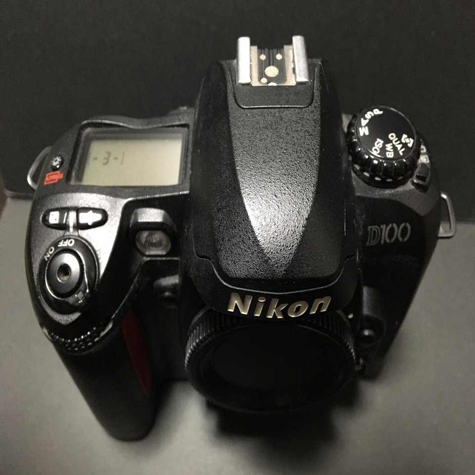 カメラ談義 #カメラ収集 #ニコンD3桁機編｜Mattaka