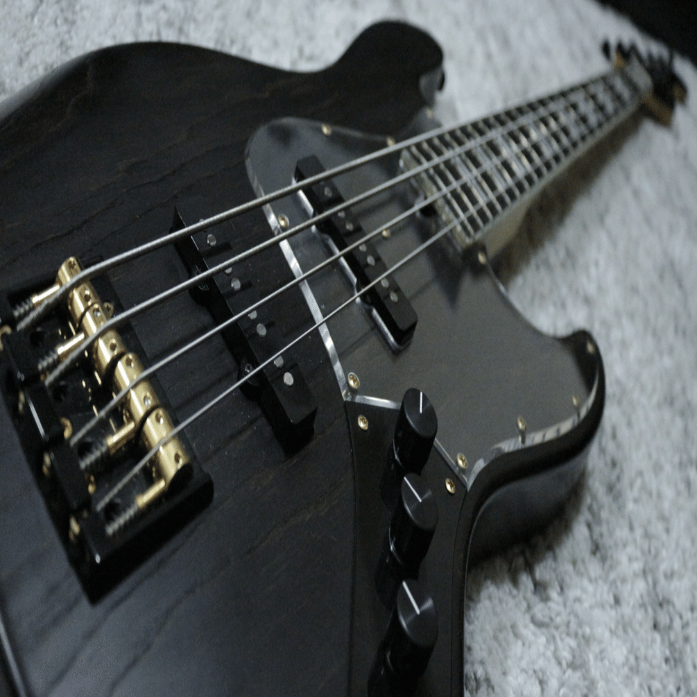 ベース Bacchus WOODLINE DX4 BGP/E BLK/OIL 機材紹介Vol.7 Bacchus WOODLINE DX4-BGP/E BLK/OIL｜k