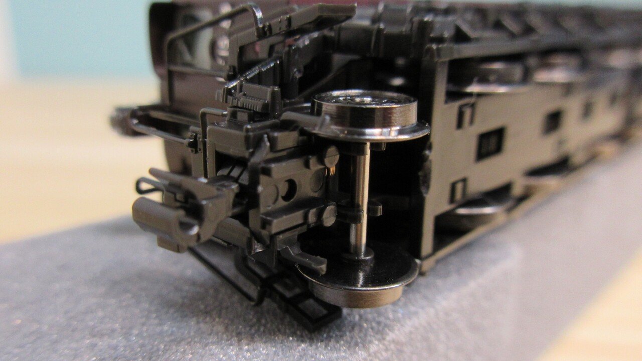 KATO 3062-2 EF15 最終形が入線しました。｜かめピー