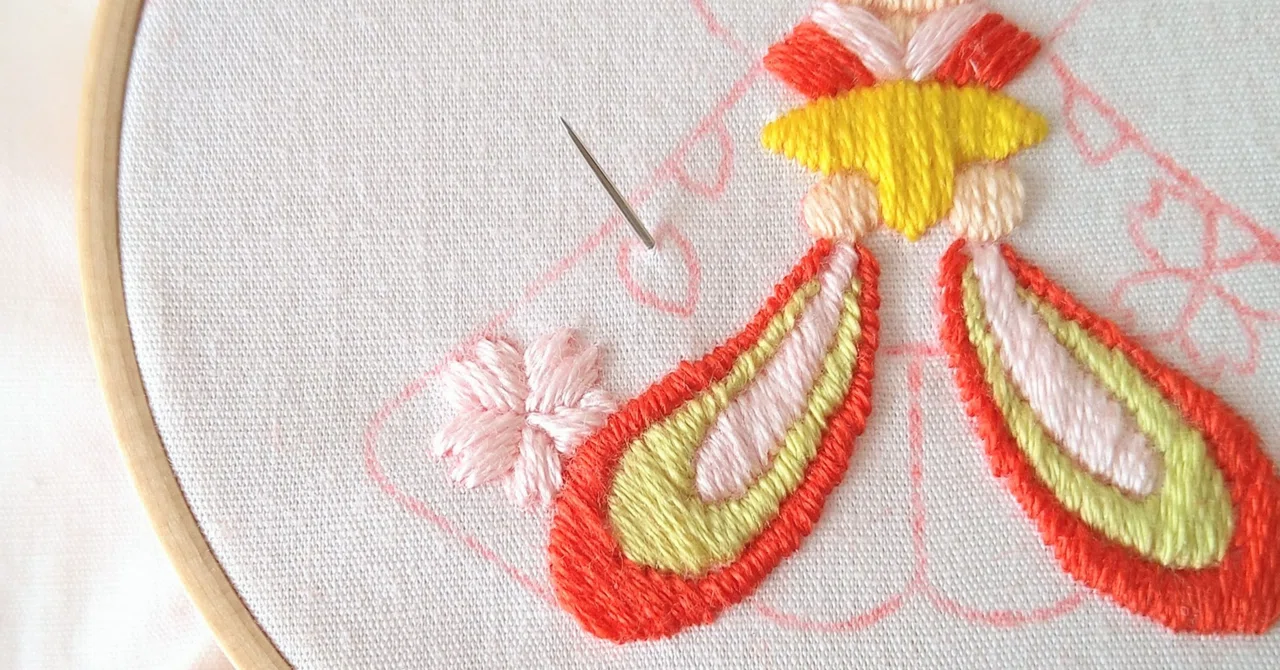 ひなまつりの刺繍枠キットを作ろう🌸 ステップ11 〜着物の桜の刺繍1