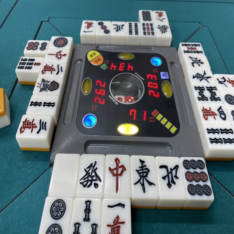 麻雀界に足りないのはめっちゃ楽しそうに麻雀を語る麻雀下手なおっさん