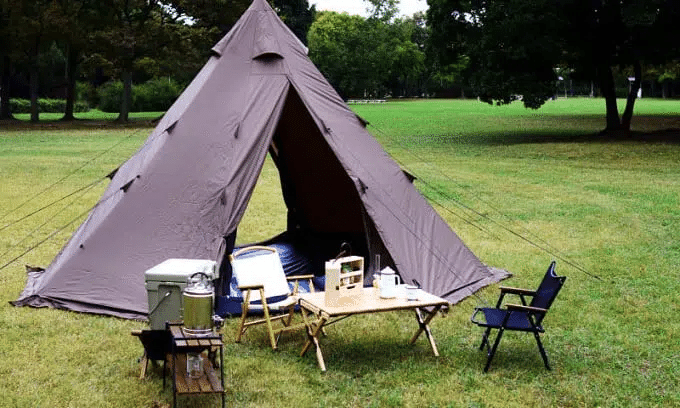 ワンポールテントのデットスペース問題を解決したHilanderのA型