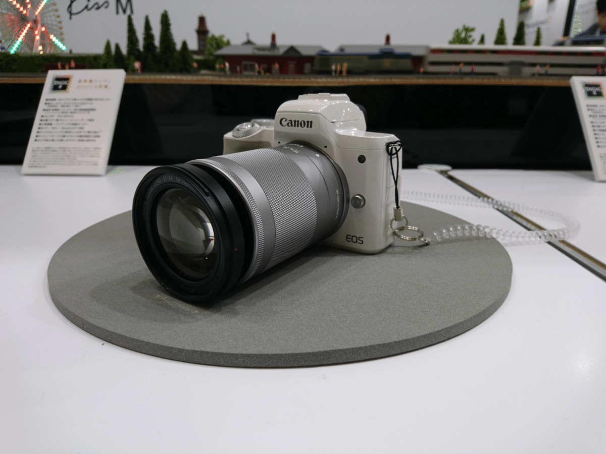 キヤノン・御手洗会長が明かした、一眼レフの将来｜会場カメラマン