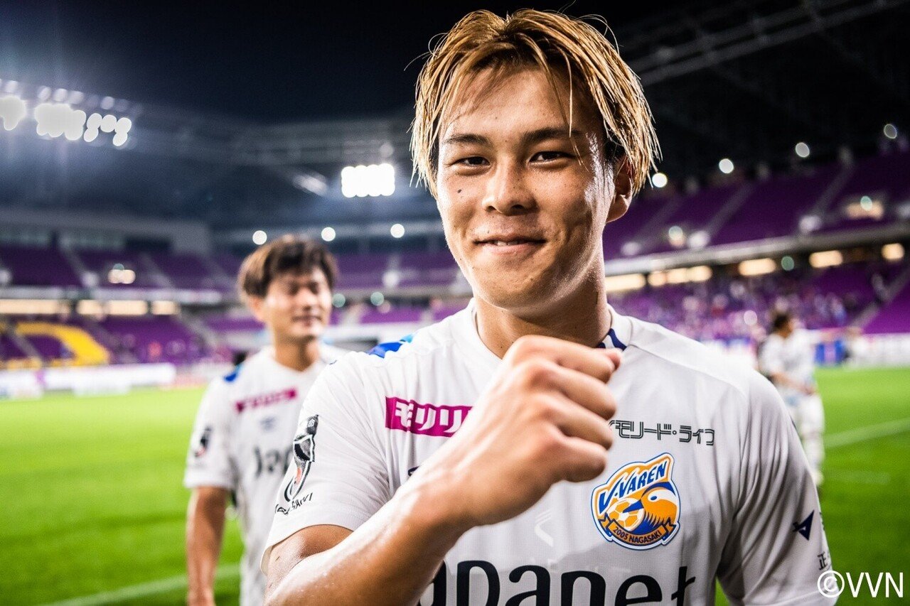 Vファーレン長崎 毎熊晟矢選手 名倉巧選手 スポーツ選手 生まれのブランドで Www Stavanger Taxi No