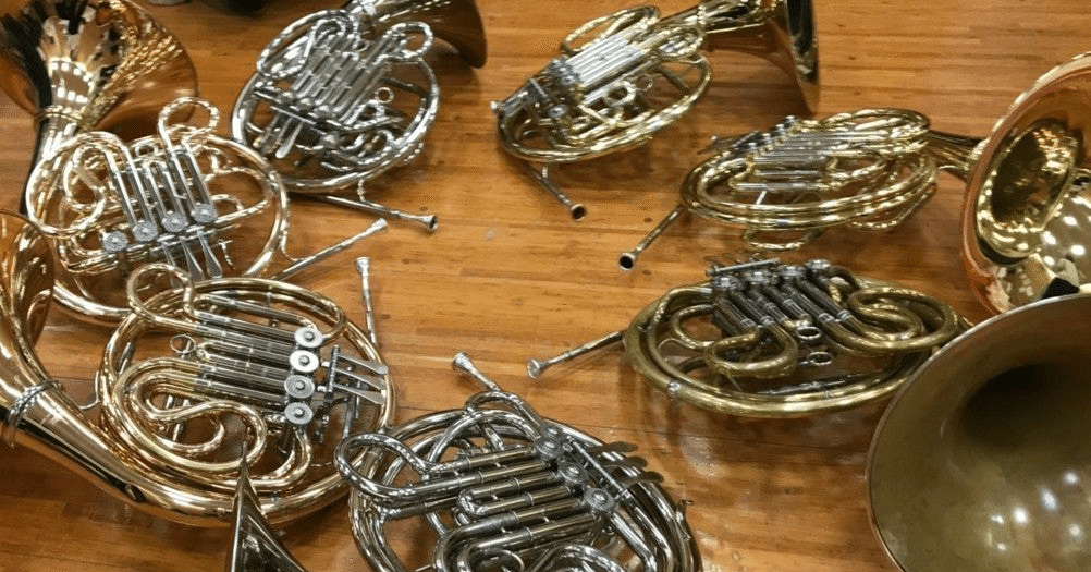 ホルン　ノンプレッサー装置 49 ホルンでノンプレス装置を使って柔軟な唇を養います♪｜福田プロ