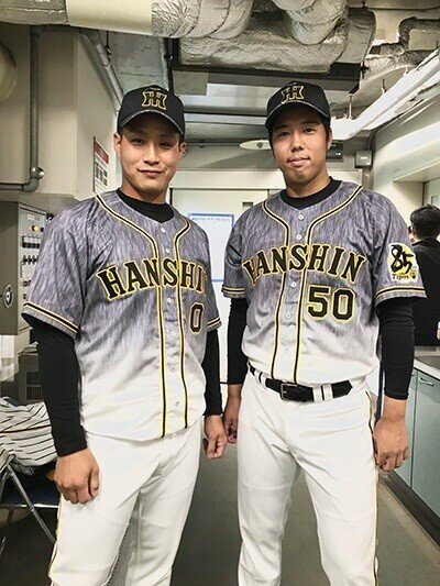 過去15年の阪神のユニフォーム変遷を振り返ると共に その試行錯誤の労をねぎらう特集 タカヤマダイチ Note 過去15年の阪神のユニフォーム変遷を振り返ると共に その試行錯誤の労をねぎらう特集 タカヤマダイチ Note
