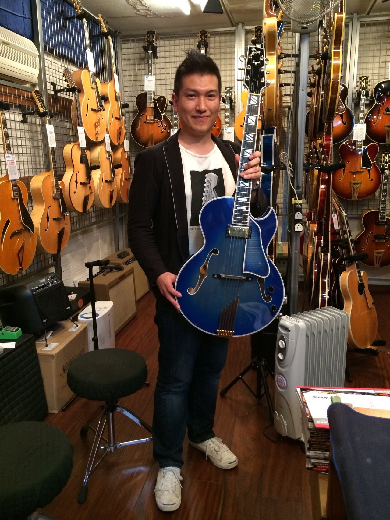 The Heritage Sweet 16 1992年　オール単板 The Heritage Sweet 16 1992年 オール単板 初投稿。昨日ギターを買った