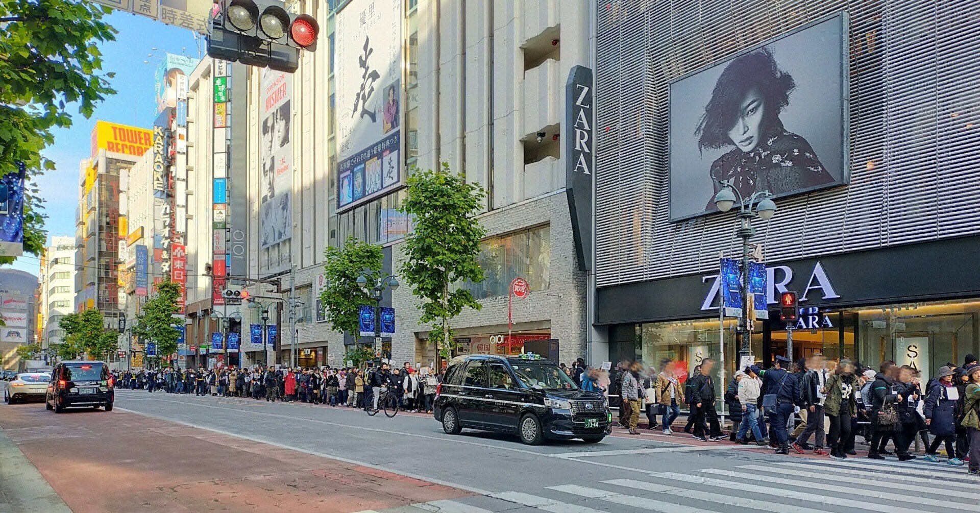 【Q】反ワクチンのノーマスク集団が渋谷周辺を行進　年齢層は40〜50代　1,000人規模の全国同時神真都Qデモ ★8  [神★]YouTube動画>2本 ->画像>22枚 