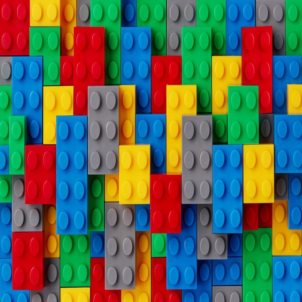 価値を生み続ける企業の条件〜書籍『LEGO〜競争にも模倣にも負けない