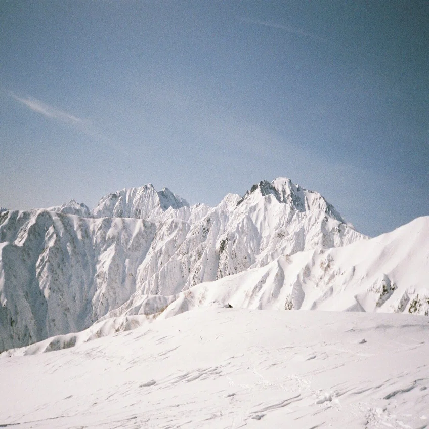 Fujifilm X-TRA 400 、KONICA C35と行く雪山散歩｜jinan_