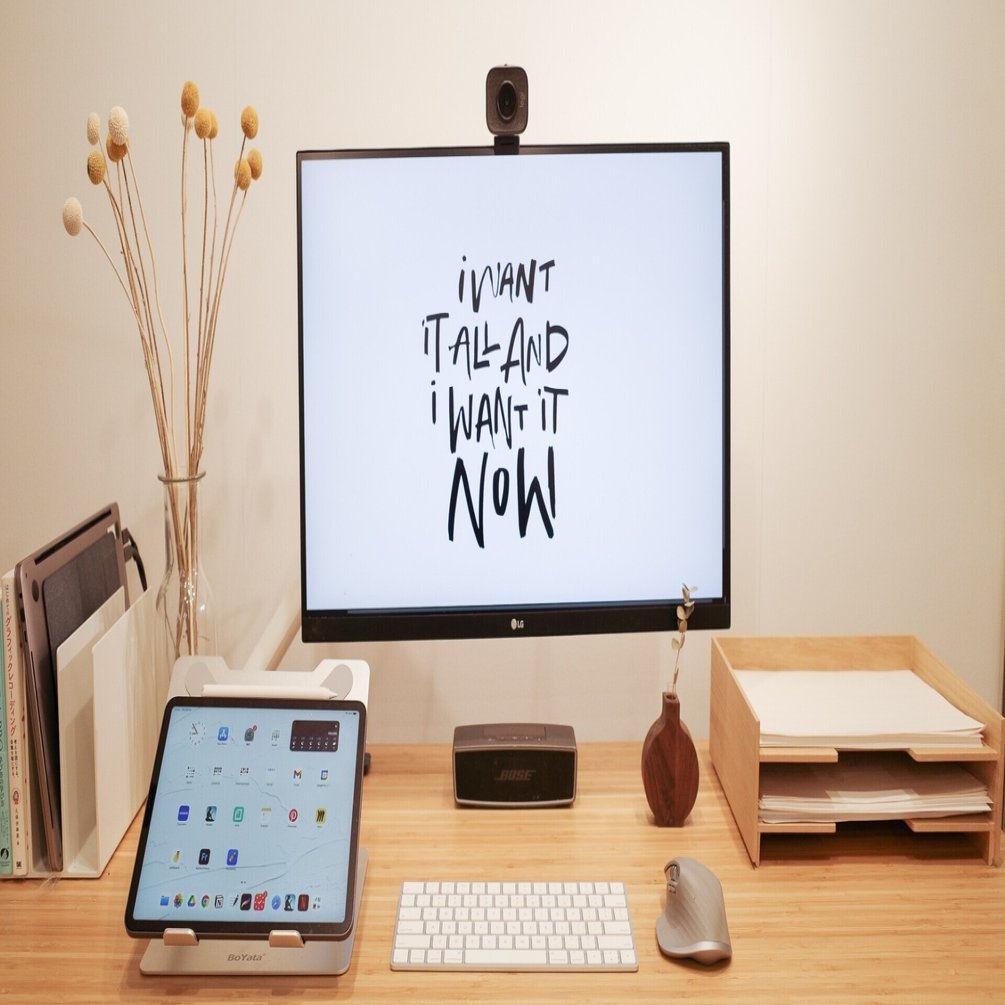 引っ越しでデスク環境を整えたので 買ってよかったものをまとめました 22年デスクツアー くぼみ Note