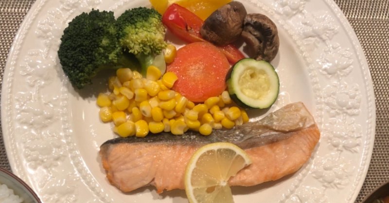 ヘルシオさんで【鮭と野菜】を同時に💕簡単&ヘルシー&ゴージャス⁉︎な夕飯を作ってみた🍀