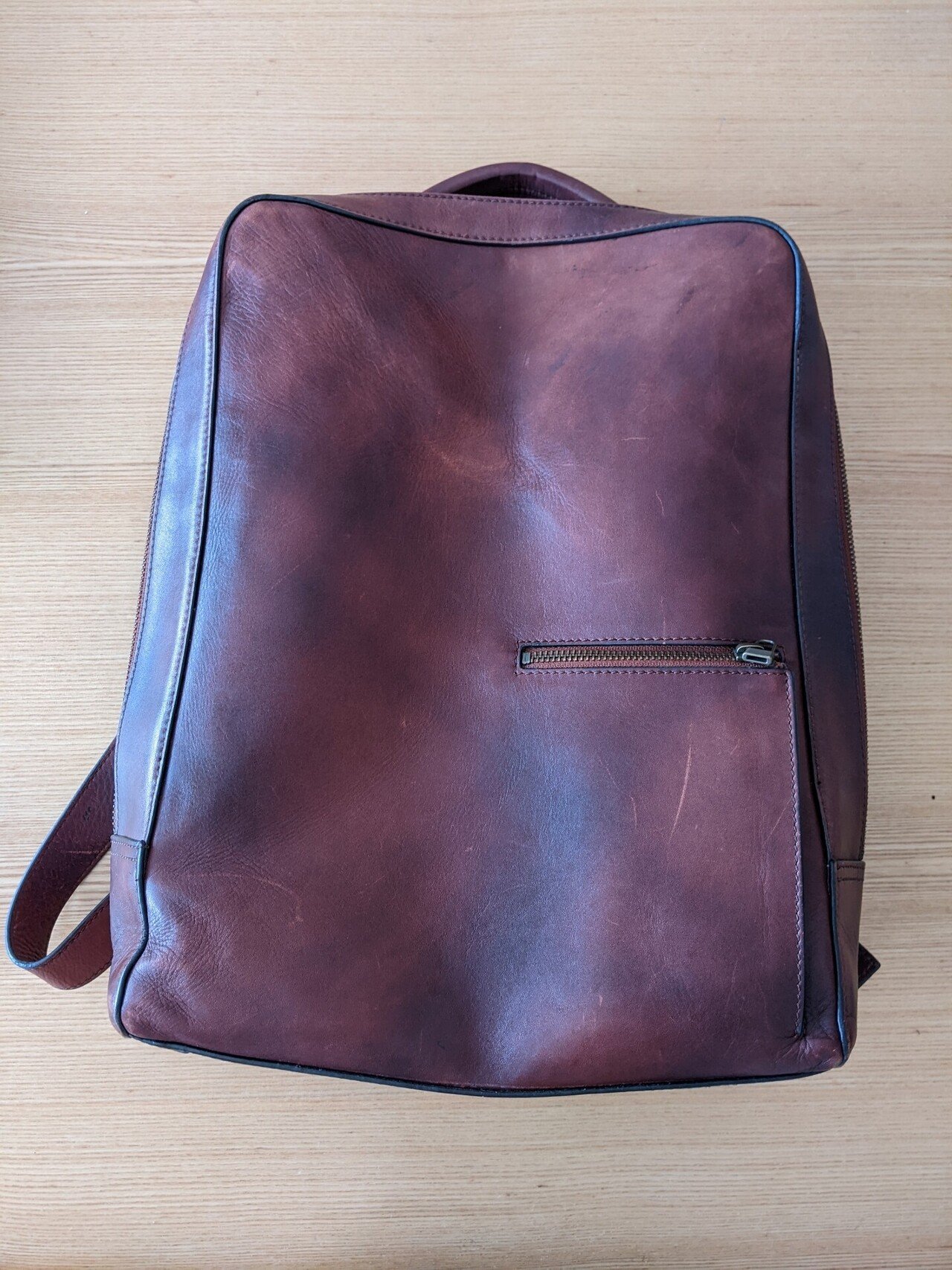 マザーハウス アンティークスクエアバックパック 5年使用後