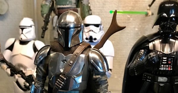 ブリッツウェイよりスター・ウォーズのハイエンドスタチューの2