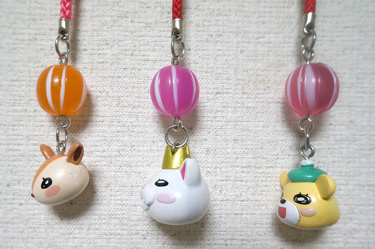 ガチャ 3月のライオン 飴玉コレクション は 鮮やかな色彩で可愛いストラップでした R360studio 森和恵 Note