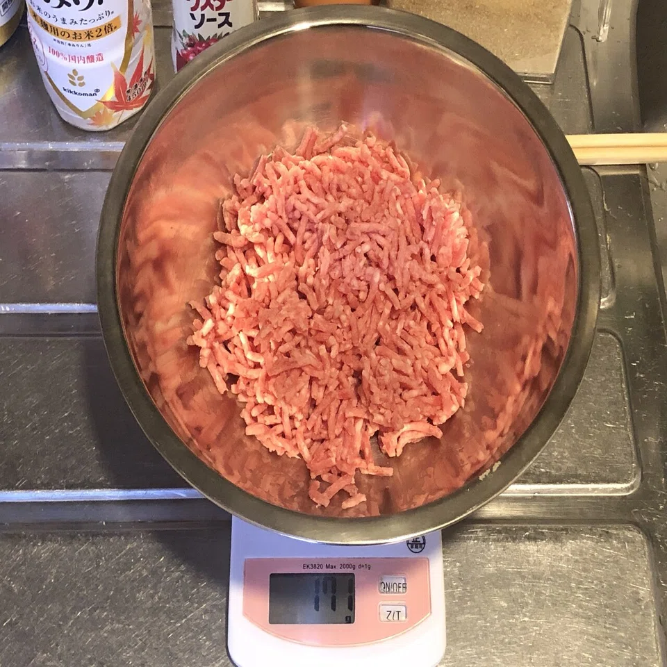 日本のパリでパリ丼を作る｜ケイチェルおじ