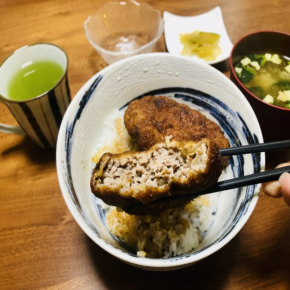 日本のパリでパリ丼を作る｜ケイチェルおじ