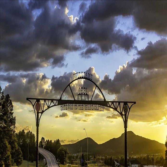 アメリカ ルート66を巡る旅 16 アリゾナ州 西部｜D. Silverling