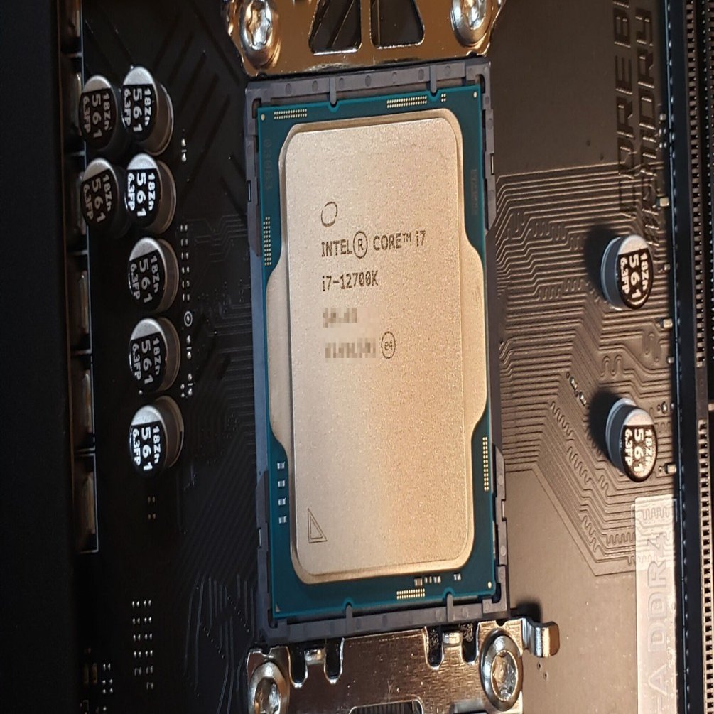 4年前のPCのCPUを最新の第12世代Intel Core(i7-12700K)に換装する