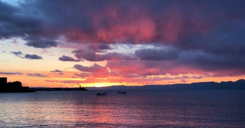 夕焼けの海岸　Zushi Beach