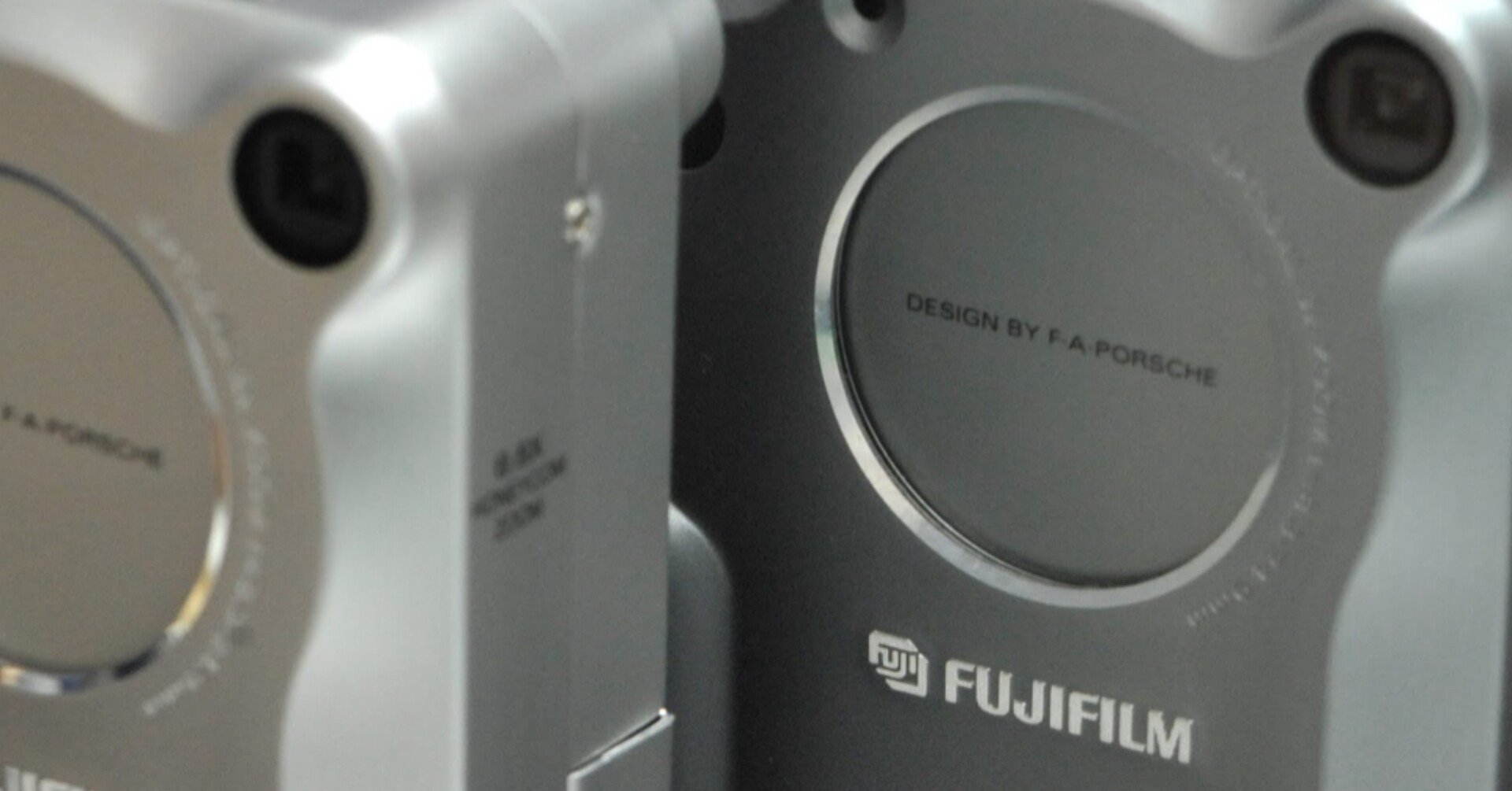 カメラ談義 #リトラクタブルの誘い #ポルシェ #FinePix6800Z
