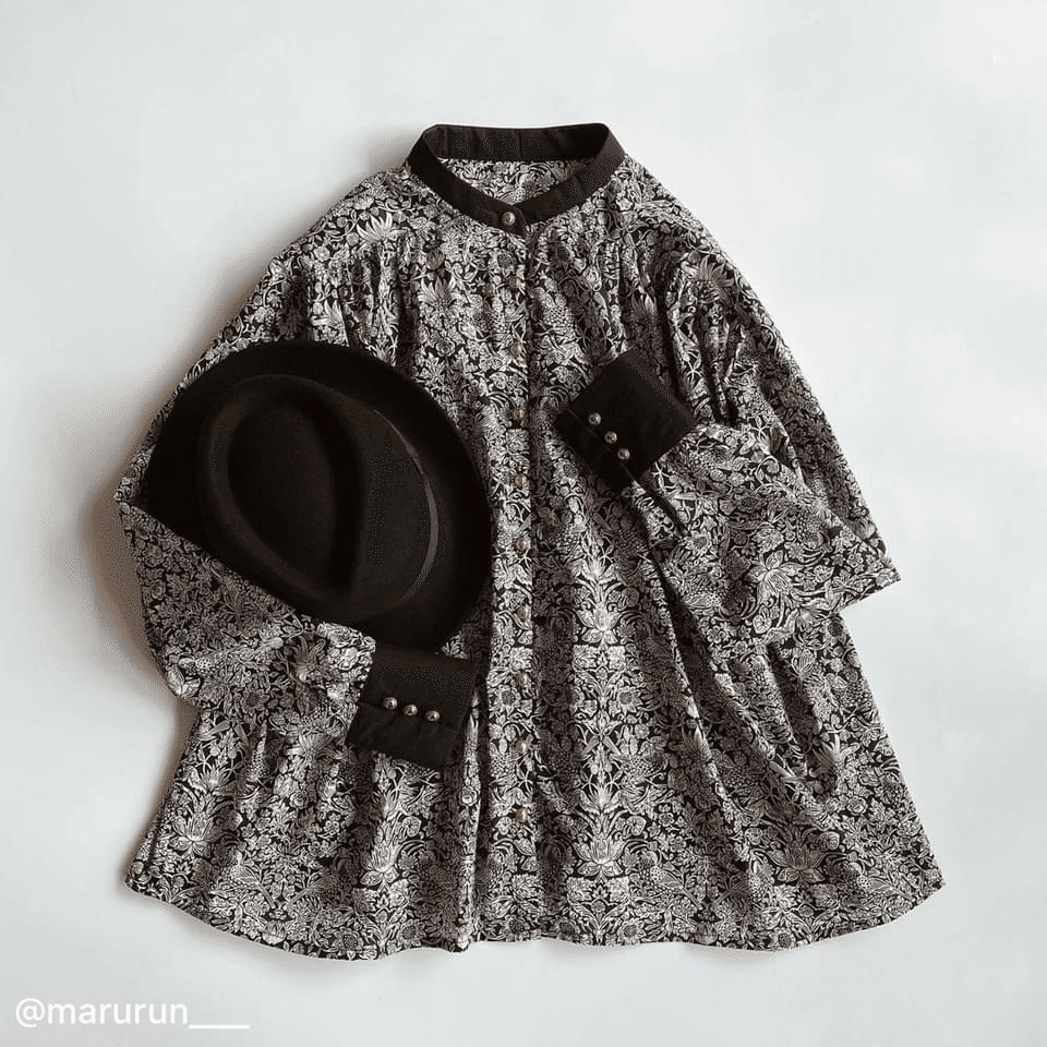 もわ様️ラスト1点️ハンドメイド　おしゃれリバティ×刺繍　6重ガーゼケット ハンドメイド〜作品ご紹介♪〜｜ソーイングスクエア