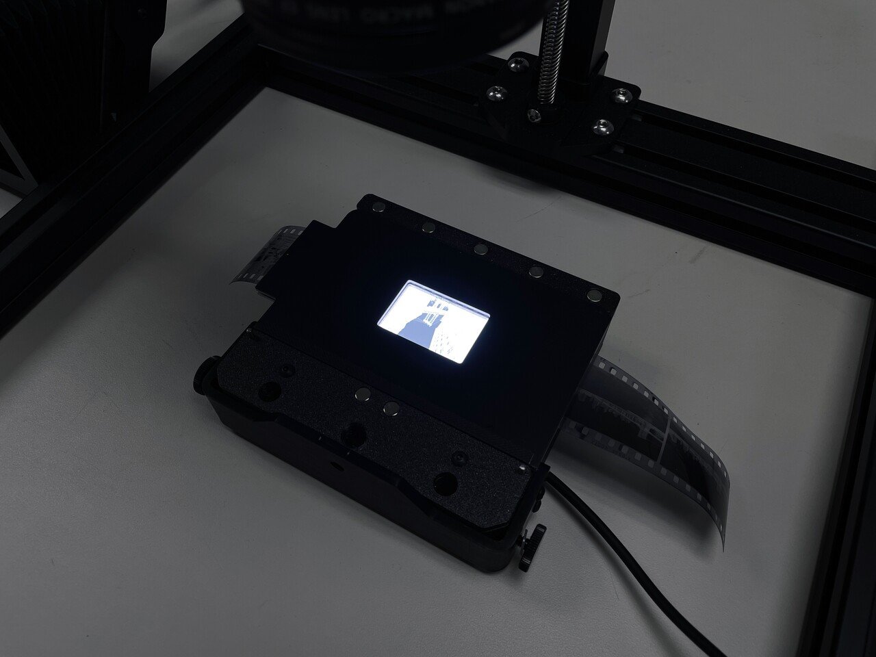 【Intrepid 4x5 引き伸ばし機】 intrepid enlarger LED引き伸ばし機