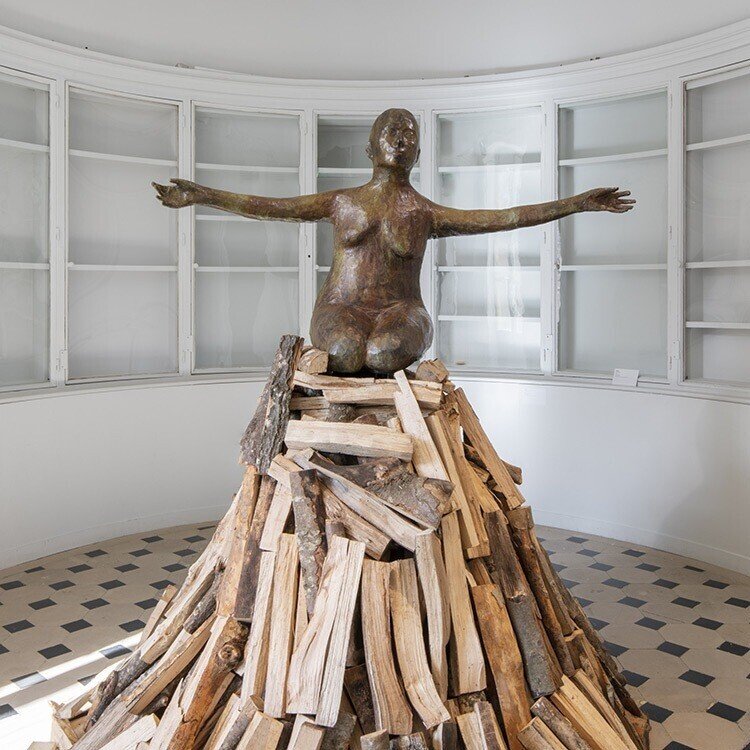 キキ・スミス【Kiki Smithi】 今日のART）Kiki Smith：身体像（彫刻｜artoday - chiaki