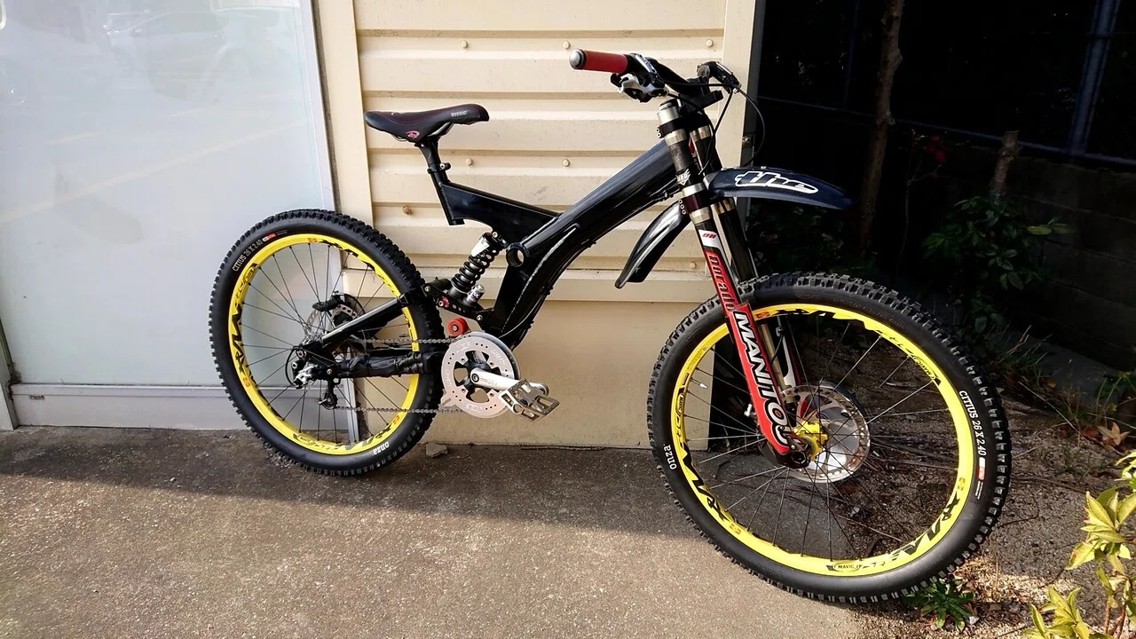 スペシャライズド　FSR TEAM DAWNHILL マウンテンバイク SPECIALIZED FSR TEAM DH｜Ω