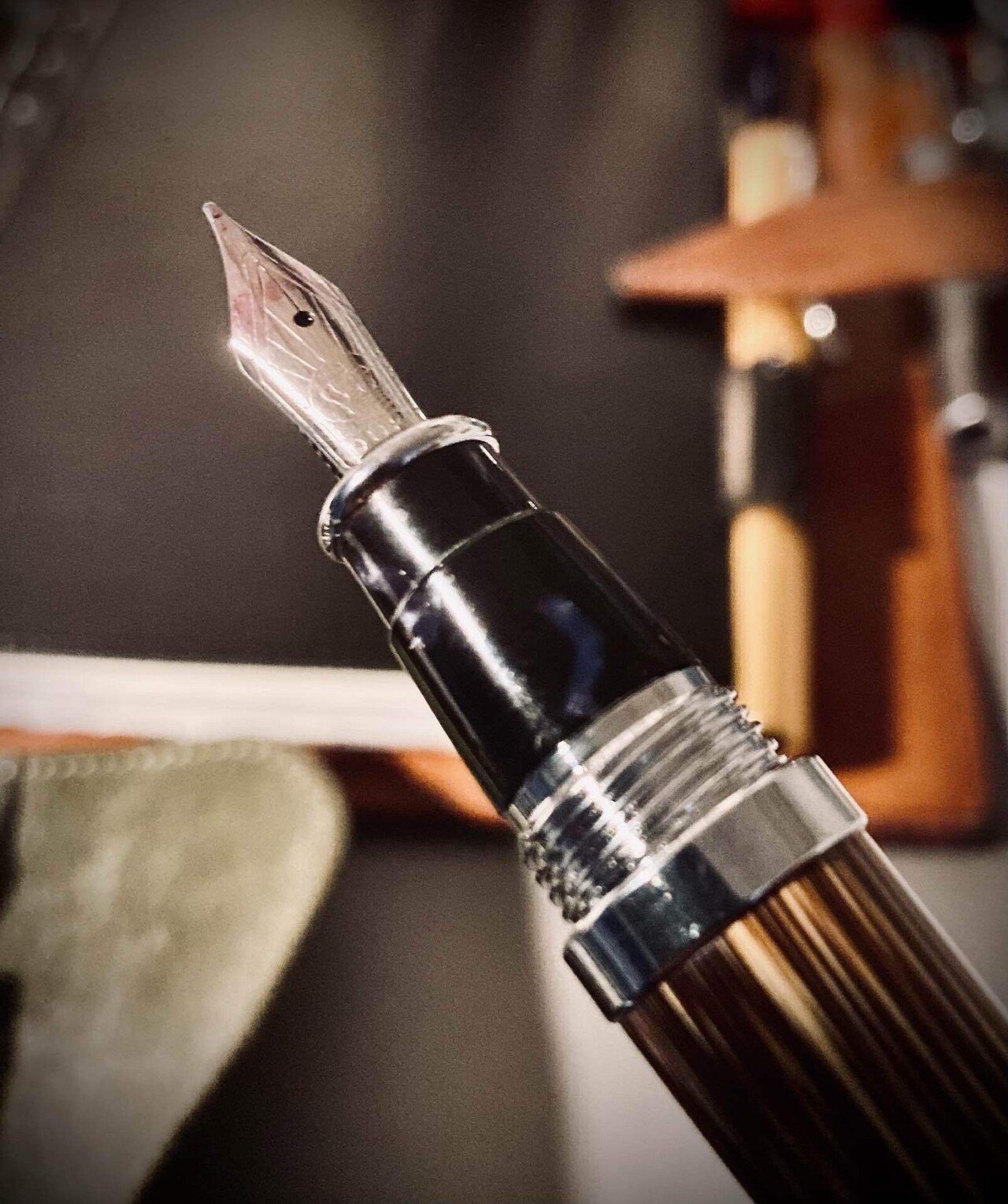 万年筆を買ってしまいました。（DUKE 天然金の竹製）中華万年筆を続け