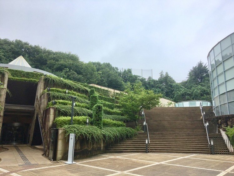 岡本太郎美術館