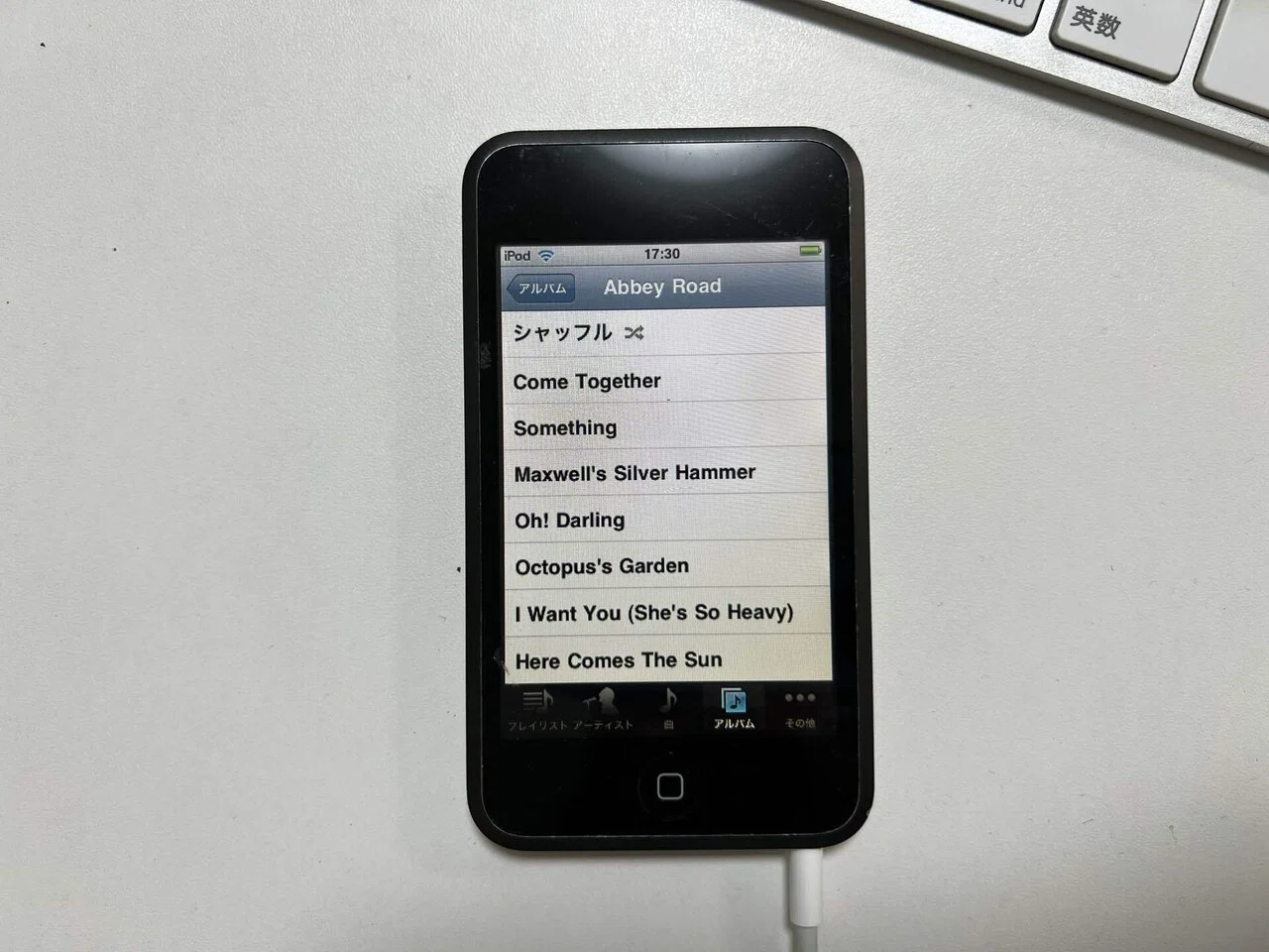 日本ではiPhoneより前なんです・・・ ／ 初代iPod Touch｜ウッチーノ