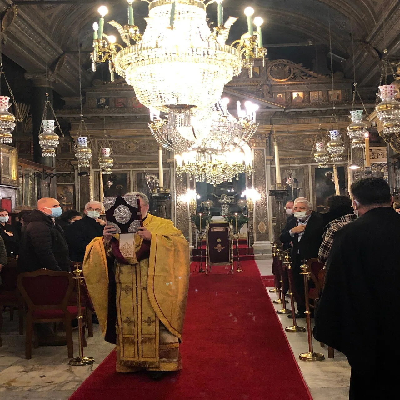 ギリシャ正教のクリスマスと神現祭｜すべての祝祭を寿ぐイスタンブルの