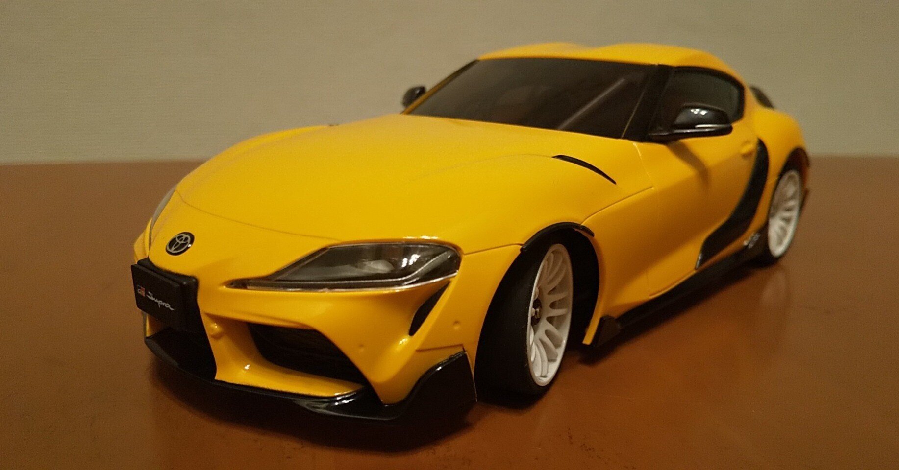 数量限定・即納特価!! 京商 ミニッツ GRスープラ TRDエアロ イエロー