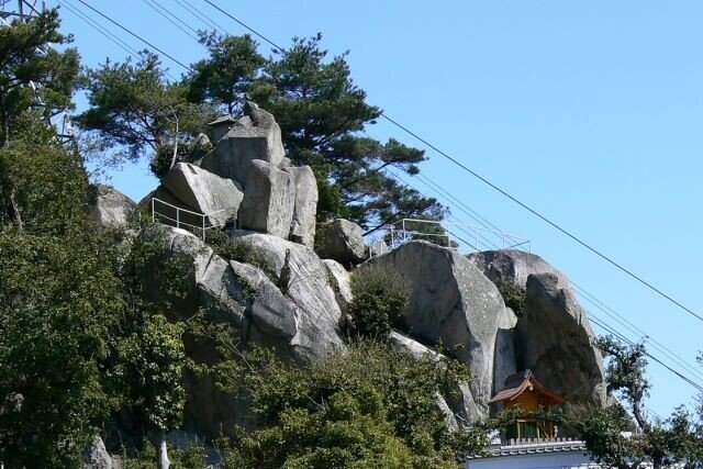 鎖の山＋を拡大表示
