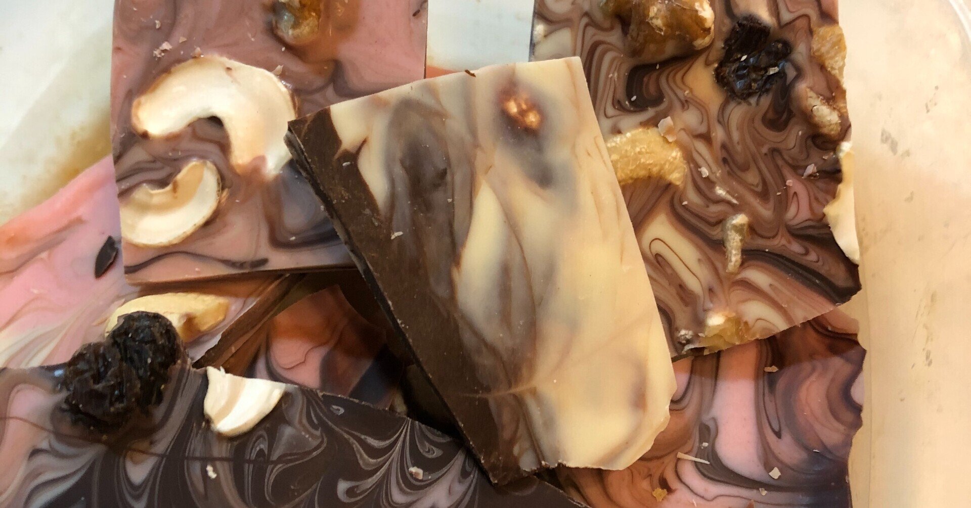 手作りマーブルチョコは芸術作品 島田春美 ママのみかたひだまりキッチン はるみlab Note 手作りマーブルチョコは芸術作品 島田春美 ママのみかたひだまりキッチン はるみlab Note