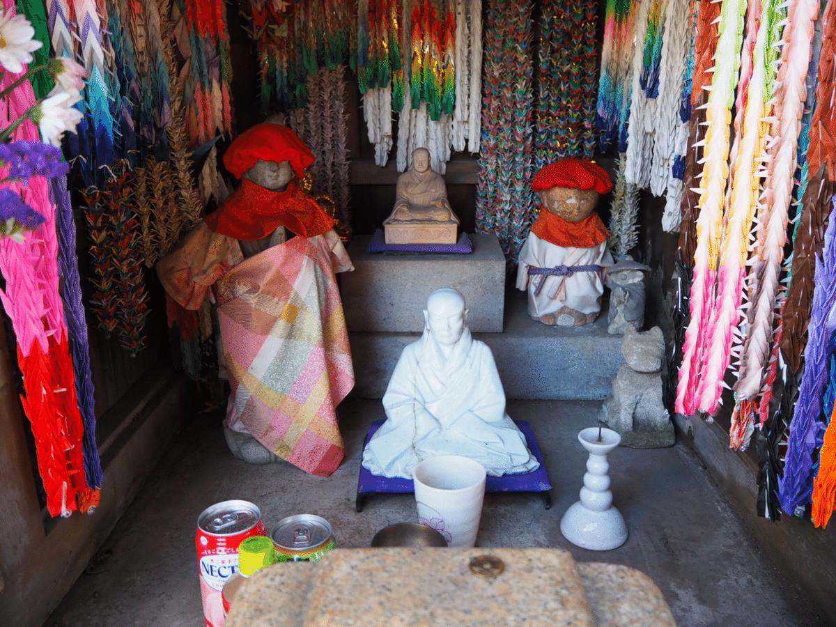 お地蔵様 2 (横浜の地蔵尊 ②)｜之哲／Yuki Satoru