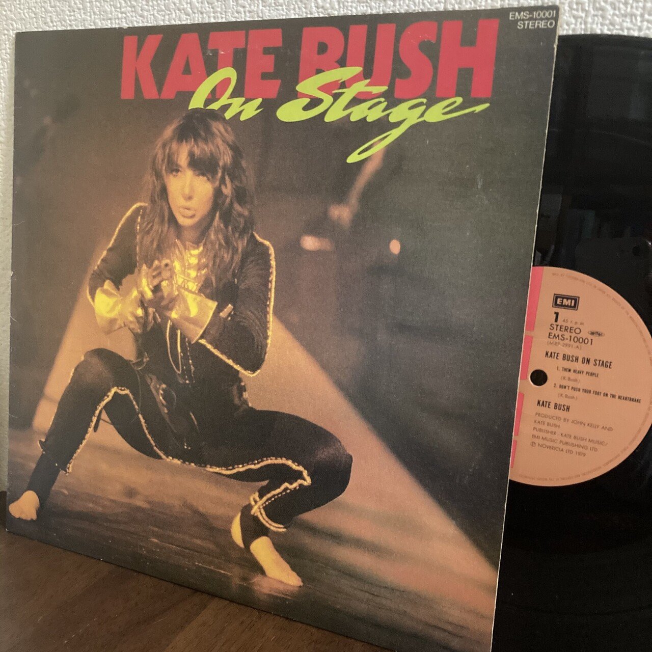 Kate Bush / Wuthering Heights(1978 UK:1)｜マサ | 洋楽情報