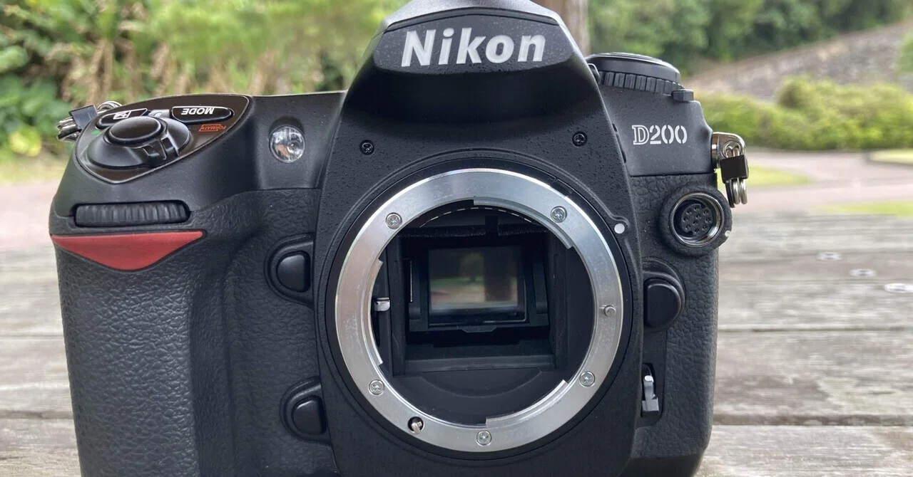 NIKONのCCDセンサー機D200が入団！｜ボールマウンテン