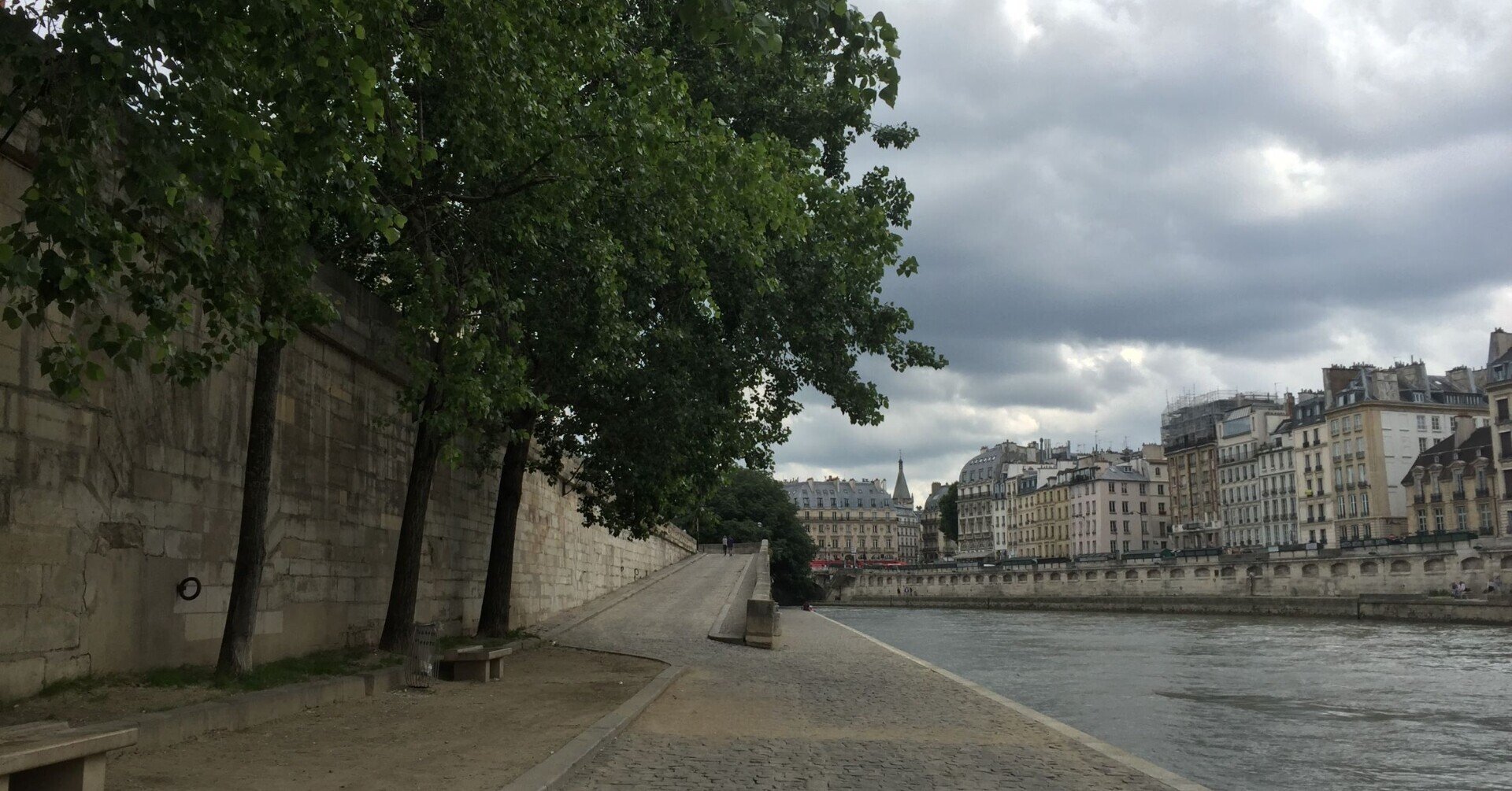 18 パリで一番古いモニュメント コンコルド広場のオベリスクは今 フランスのニュースから 人生とヨガとフランスと Note 18 パリで一番古いモニュメント コンコルド広場のオベリスクは今 フランスのニュースから 人生とヨガとフランスと Note